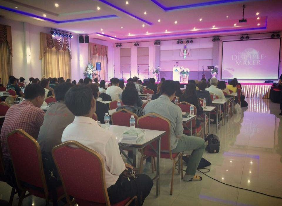 th1 • Becoming a Disciple-Maker