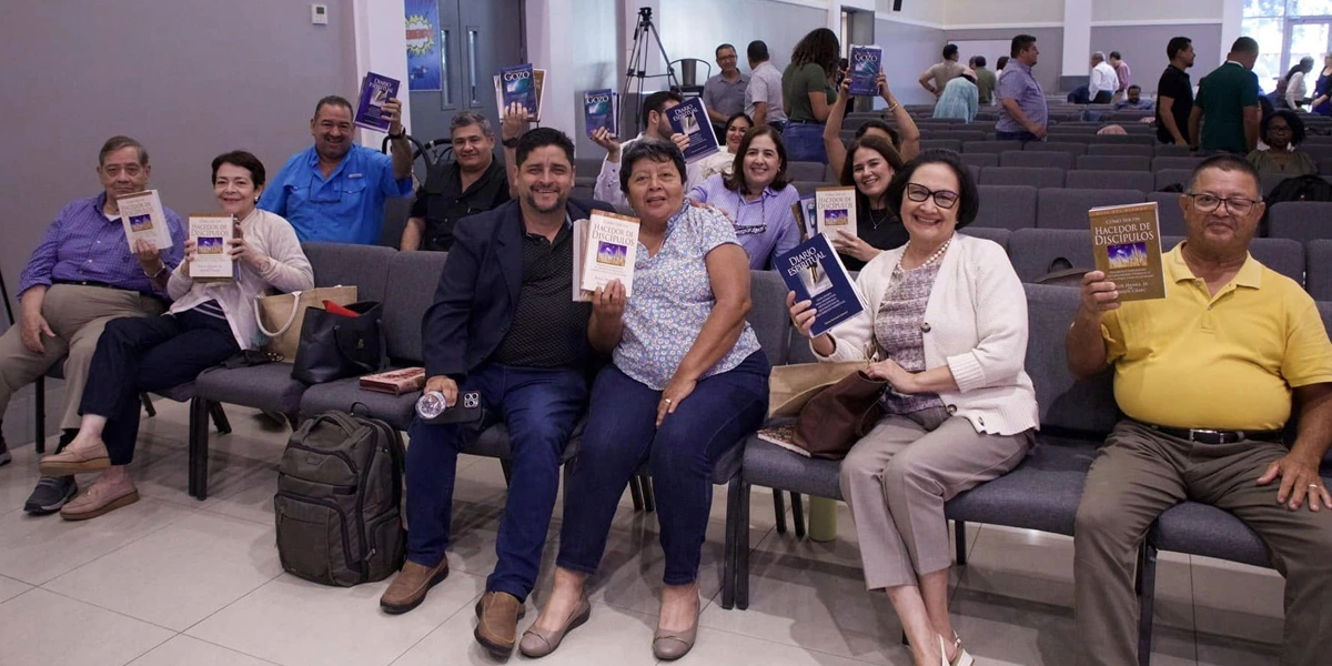april2025 honduras 1 1200 • Becoming a Disciple-Maker